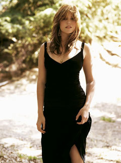Marie Claire Celebrity Interview: Mandy Moore