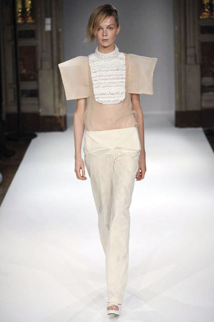 Marie Claire Fashion: Anne Valerie Hash - Couture S/S 2008