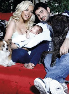Christina Aguilera, baby Max Liron and Jordan Bratman-Hello