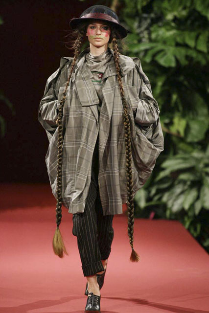 Marie Claire Fashion: Paris: Vivienne Westwood A/W 2008