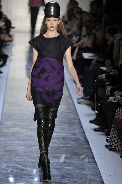 Marie Claire Gallery: Moschino Cheap & Chic A/W 2008