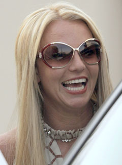 Marie Claire Celebrity News: Britney Spears