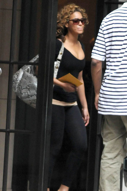 Marie Claire Celebrity Spy: 1 September