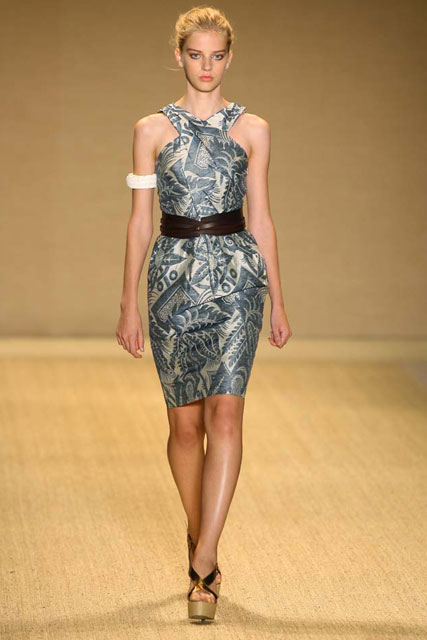 Marie Claire Fashion: New York Fashion Week: Monique Lhuillier S/S 2009