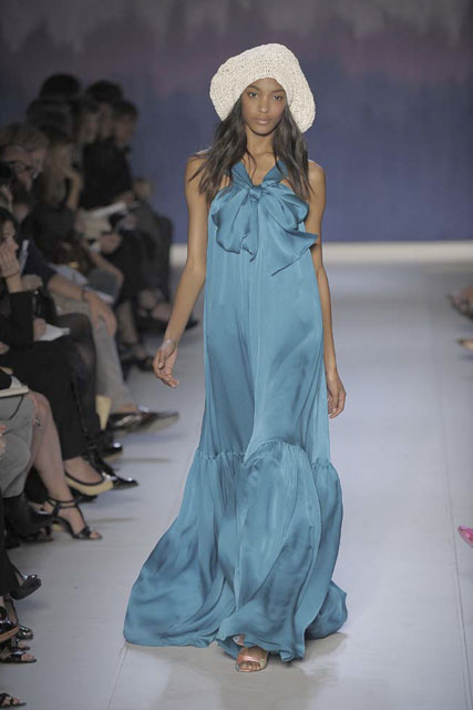 Marie Claire Fashion - Milan Fashion Week: Moschino S/S 2009