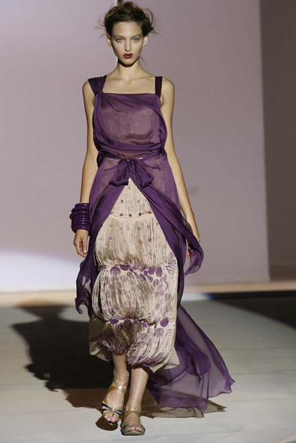 Marie Claire Fashion: Milan Fashion Week: Alberta Ferretti S/S 2009