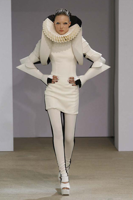 Marie Claire Fashion: Paris Fashion Week: Gareth Pugh S/S 2009