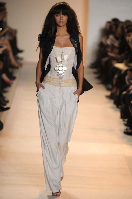 Marie Claire Fashion: Paris Fashion Week: Christian Lacroix S/S 2009
