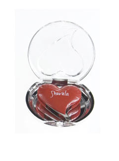 Shavata Heart Tweezers