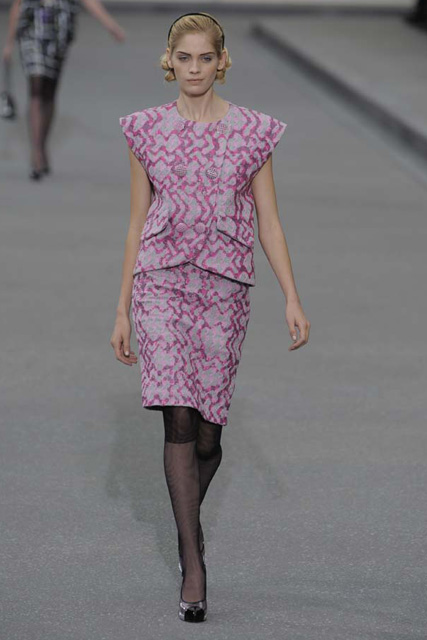 Marie Claire Fashion: Paris Fashion Week: Chanel S/S 2009