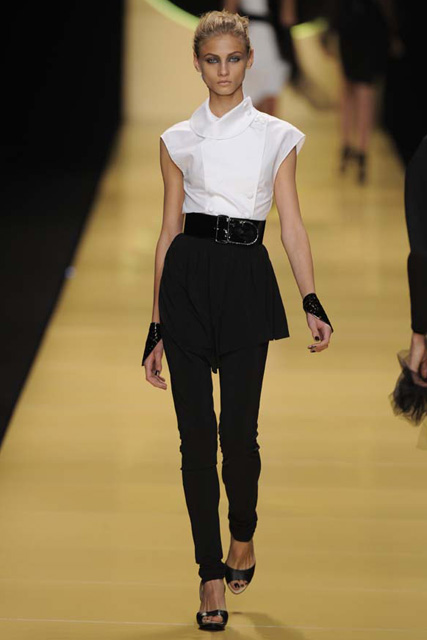 Lagerfeld, The Monochrome Trend, Spring/Summer 09, fashion photos, Marie Claire