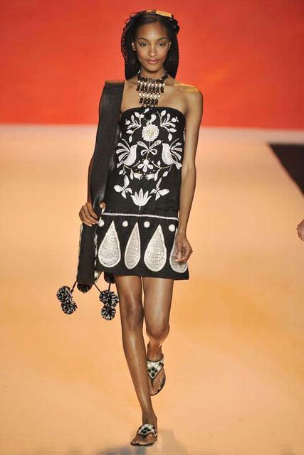 Anna Sui, The Tribal Trend, Spring/Summer 09, fashion photos, Marie Claire