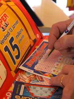 Lottery winner, news, Marie Claire