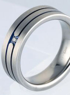 H Samuel Ring, men's engagement ring, news, Marie Claire
