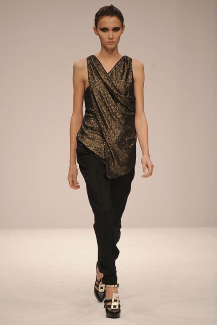 Noir A/W 2009, London Fashion Week, catwalk show, Marie Claire