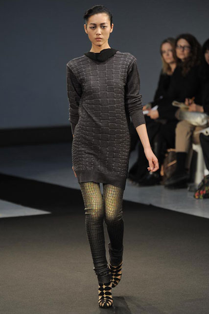 RM by Roland Mouret A/W 2009, Paris Fashion Week, catwalk show, Marie Claire