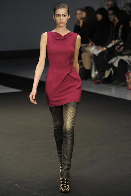 RM by Roland Mouret A/W 2009, Paris Fashion Week, catwalk show, Marie Claire