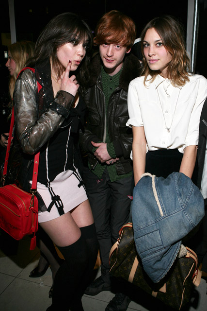 Daisy Lowe and Alexa Chung - 2 Apr 2009 - Celebrity Photos Daisy Lowe and Alexa Chung - 2 Apr 2009 - Celebrity Photos
