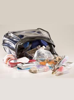 Makeup bag - News - Marie Claire