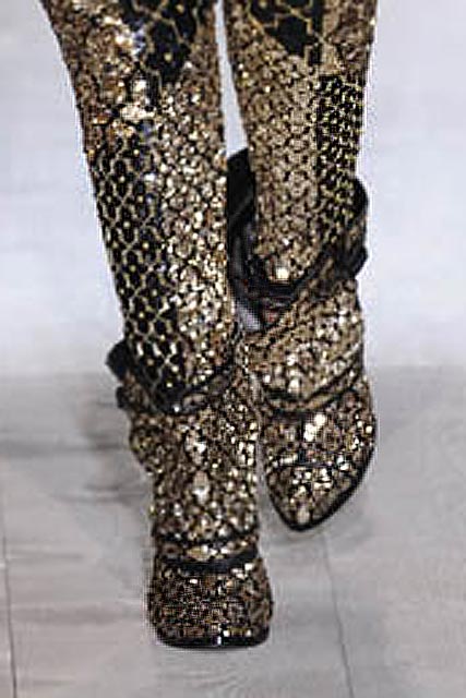 Givenchy Couture A/W 2009/2010 Accessories - Marie Claire