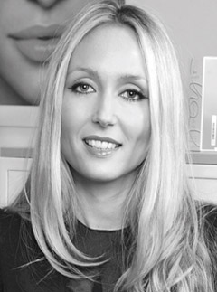 Cassie Steer, Beauty assistant