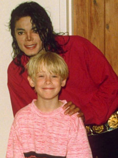 Michael Jackson and Macaulay Culkin, Celebrity News, Celebrity Photos