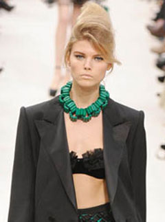Louis Vuitton necklace - Fashion - Marie Claire