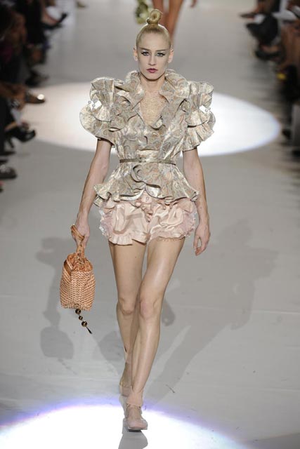 Marc Jacobs Spring/Summer 2010 - New York Fashion Week - Marie Claire