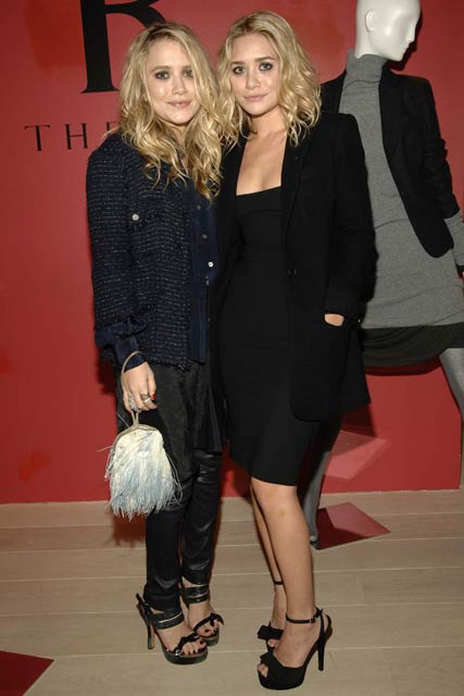 Ashley and Mary Kate Olsen-New York Fashion Week Spring/Summer 2010-18 September 2009