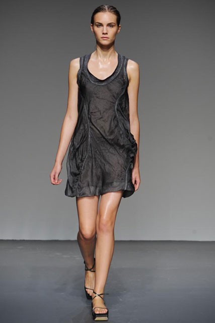 Calvin Klein S/S 2010 - New York Fashion Week - Marie Claire