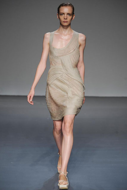 Calvin Klein S/S 2010 - New York Fashion Week - Marie Claire