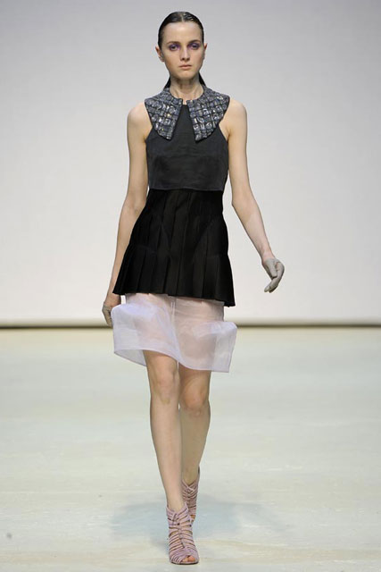 Marios Schwab S/S 2010 - London Fashion Week - Marie Claire