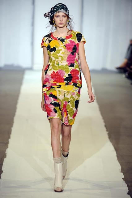 Marni Spring/Summer 2010 - Milan Fashion Week - Marie Claire