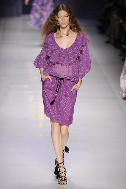Etro Spring/Summer 2010 - Milan Fashion Week - Marie Claire
