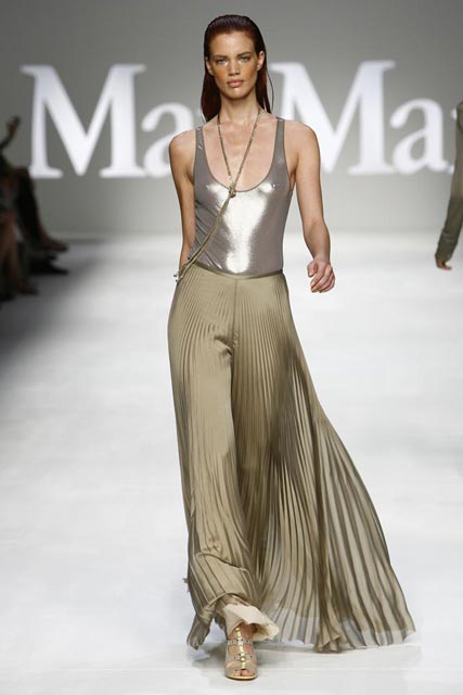 MaxMara Spring/Summer 2010 - Milan Fashion Week - Marie Claire