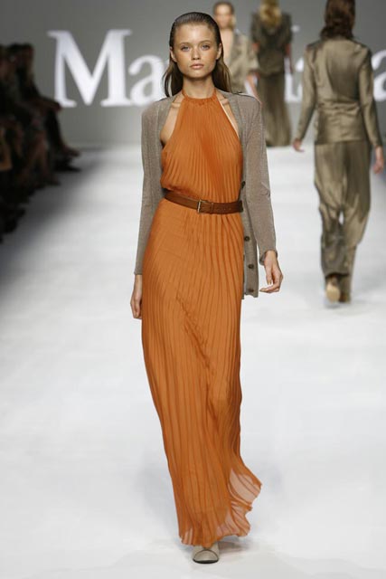 MaxMara Spring/Summer 2010 - Milan Fashion Week - Marie Claire