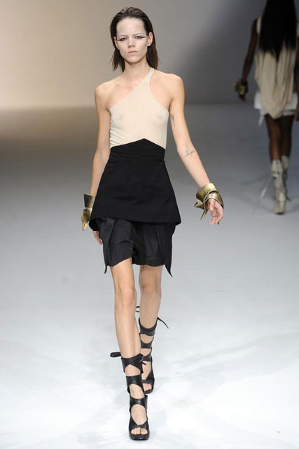 Rick Owens Spring/Summer 2010 - Paris Fashion Week - Marie Claire