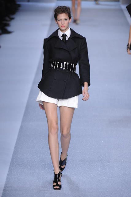Karl Lagerfeld Spring/Summer 2010 - Paris Fashion Week - Marie Claire