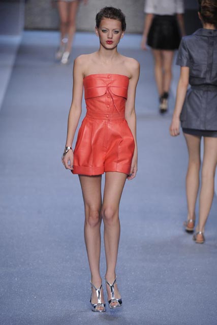 Karl Lagerfeld Spring/Summer 2010 - Paris Fashion Week - Marie Claire