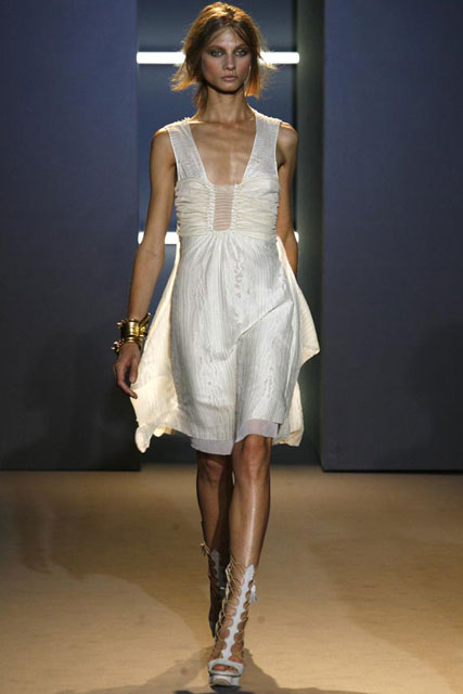 Sophia Kokosalaki Spring/Summer 2010 - Paris Fashion Week - Marie Claire