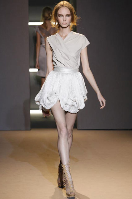 Sophia Kokosalaki Spring/Summer 2010 - Paris Fashion Week - Marie Claire