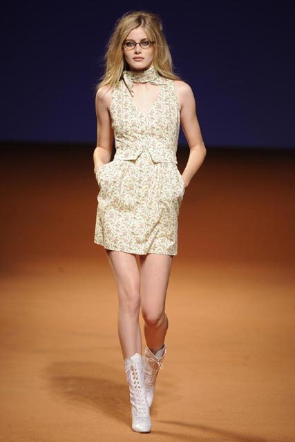 Paul & Joe Spring/Summer 2010 - Paris Fashion Week - Marie Claire
