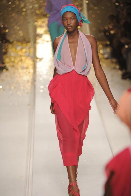 Kenzo Spring/Summer 2010 - Paris Fashion Week - Marie Claire
