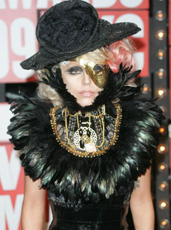 Lady Gaga - Beauty News - Marie Claire