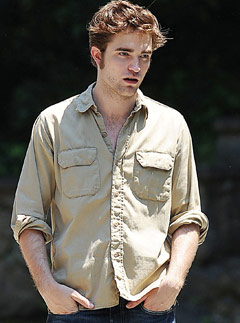 Robert Pattinson - Celebrity News - Marie Claire