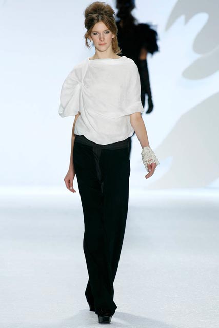 Vera Wang Autumn/Winter 2010, New York Fashion Week