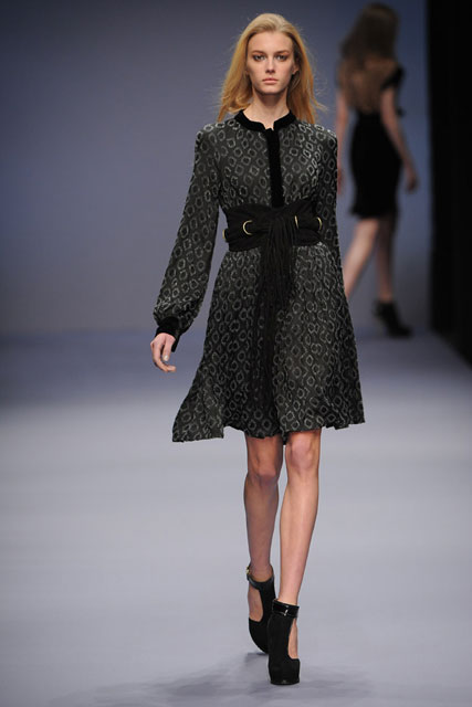 Jaeger Autumn/Winter 2010 - London Fashion Week - Marie Claire