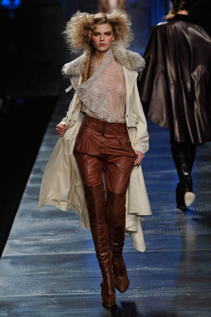 Dior Autumn/Winter 2010, Paris Fashion Week
