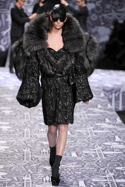 Viktor & Rolf Autumn/Winter 2010, Paris Fashion Week