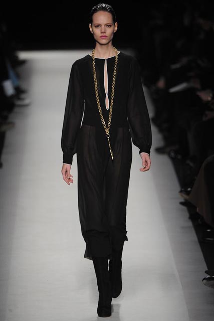 Yves Saint Laurent, Autumn/Winter 2010, Paris Fashion Week